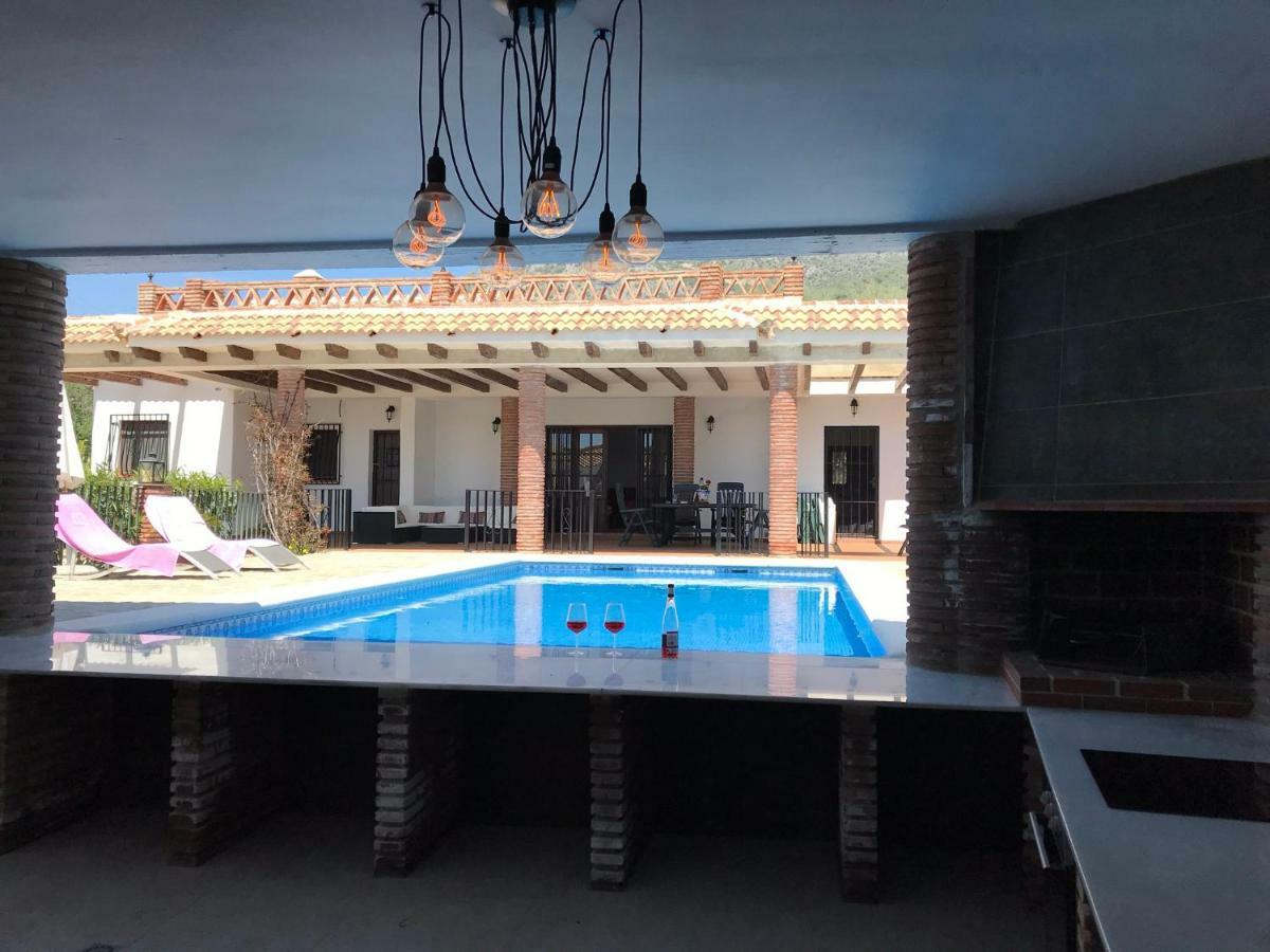 Villa Zahar Periana Bagian luar foto