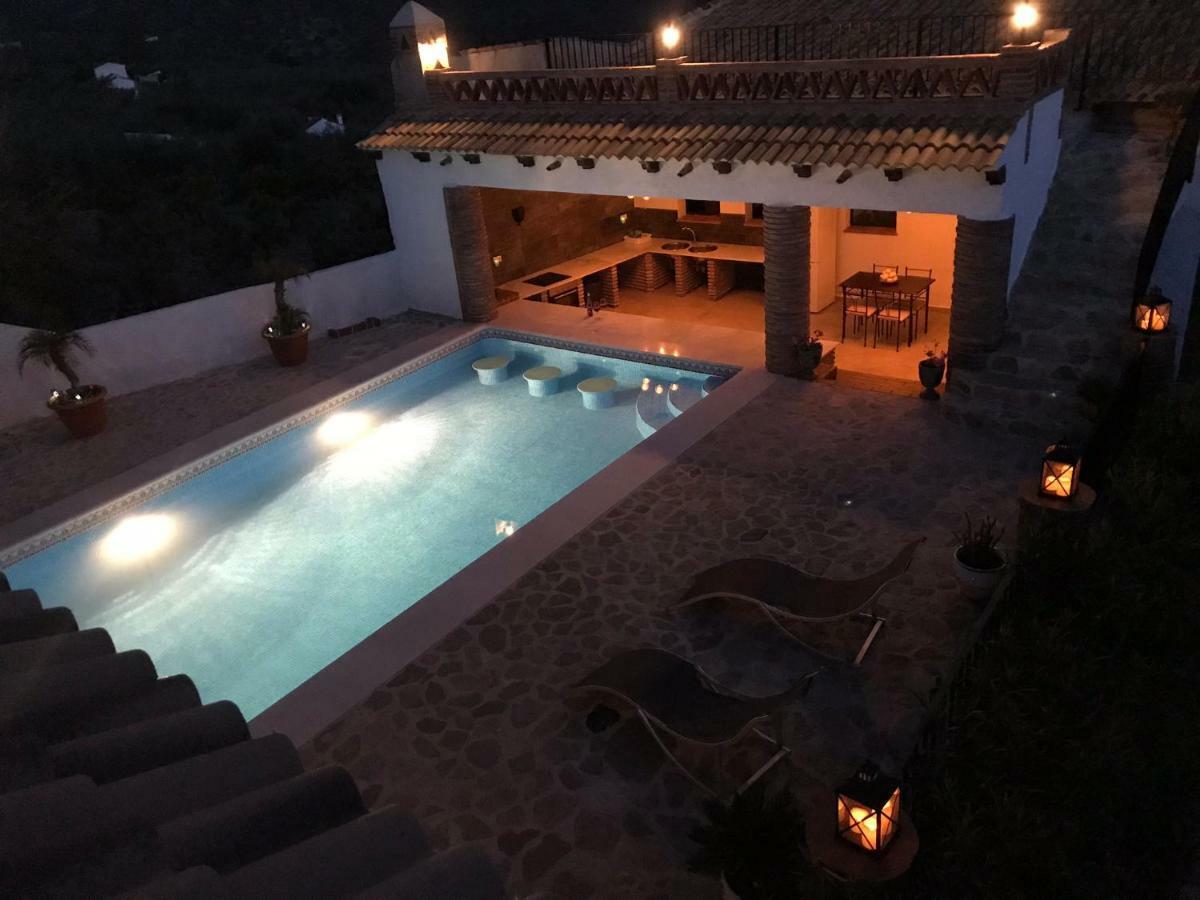 Villa Zahar Periana Bagian luar foto