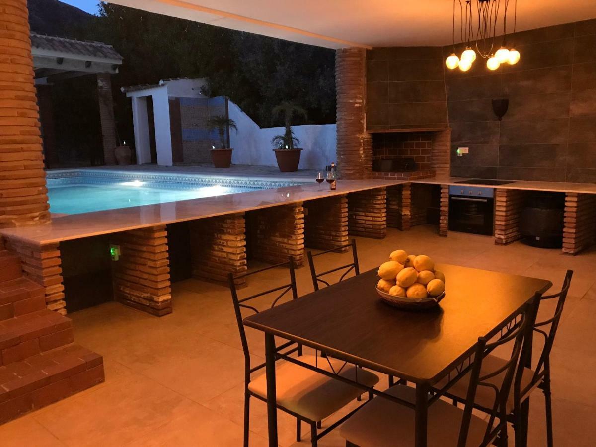 Villa Zahar Periana Bagian luar foto