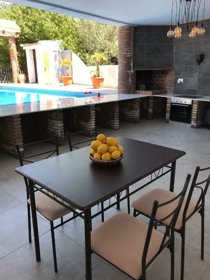 Villa Zahar Periana Bagian luar foto