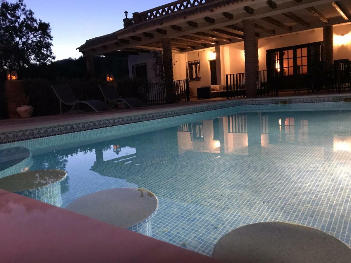 Villa Zahar Periana Bagian luar foto